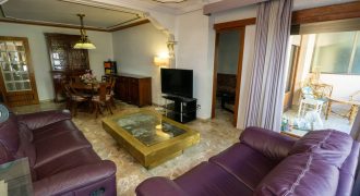 Primero con ascensor edificio el Pasaje